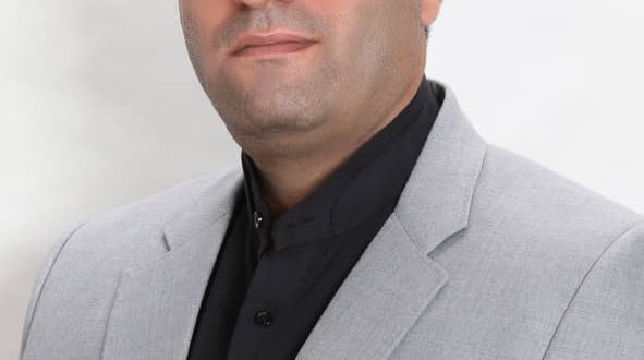 سلمان خیری اوروند دبیرجمعیت آبادگران جوان شهرستان طی پیامی فرا رسیدن سالگرد ارتحال ملکوتی بنیانگذار جمهوری اسلامی و قیام خونین ۱۵خرداد را تسلیت گفت
