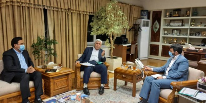 نشست دکتر علیرضا ورناصری با وزیرتعاون، کار و رفاه اجتماعی با محوریت راه اندازی پتروپالایش مسجدسلیمان برگزار شد