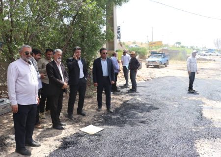 شهردار مسجدسلیمان خبر داد: عملیات آسفالت خیابان های سطح شهر با جدیت در حال انجام است / عملیات آسفالت خیابان جنب اداره راه و ترابری محله نفتک آغار گردید