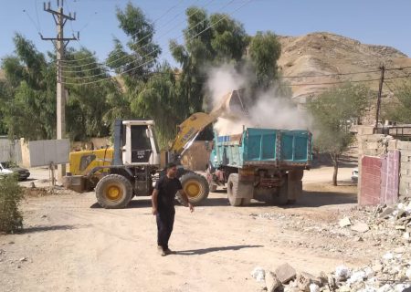 شهردار مسجدسلیمان خبر داد : نخاله برداری در سطح شهر آغاز شد