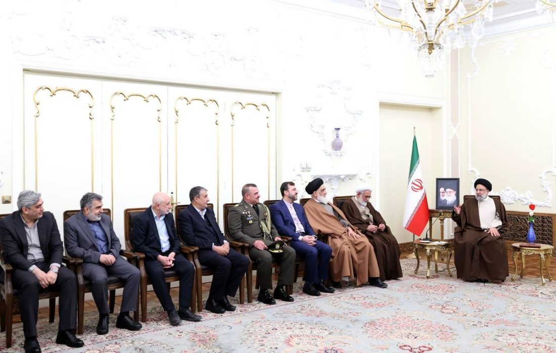 آیت‌الله رئیسی: سال ۱۴۰۲ سال تداوم تلاش مضاعف و شبانه‌روزی دولت برای خدمتگزاری است