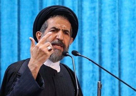 امام جمعه تهران: باید مردم بدانند کشور چگونه اداره می‌شود
