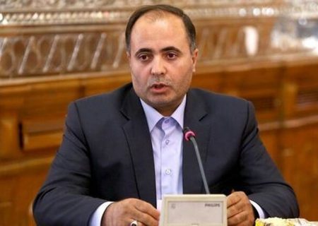با تغییر افراد و شعار دادن مشکلات حل نمی شود/ هیچ استیضاحی در این مجلس به نتیجه نمی رسد