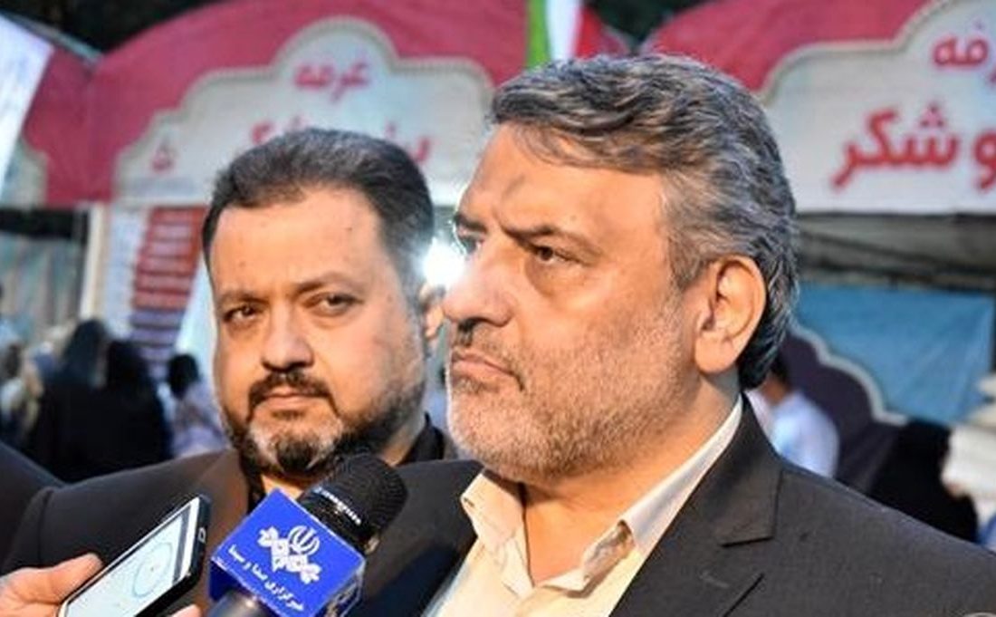 بازدید شهردار اهواز از بازارچه های عیدانه