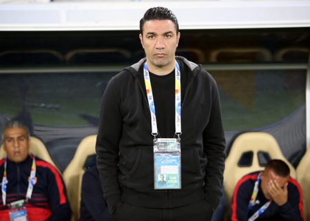 باشگاه فولاد از جواد نکونام شکایت کرد