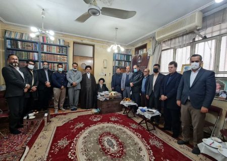 برای خدا قدم بردارید، برای خدا قلم بزنید