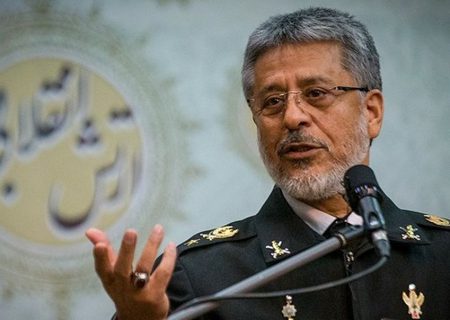دریادار سیاری: سامانه ایرانی باور ۳۷۳ برابر با اس ۴۰۰ روس‌ها است