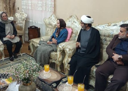 دیدار فرماندار مسجدسلیمان با خانواده های شهیدان ابراهیم قندعلی و غلامحسین آب آبزاده