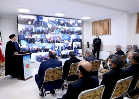 رئیس‌جمهور: کمبود مدرسه در نقاط مختلف با همت دولت و کمک خیرین برطرف می‌شود
