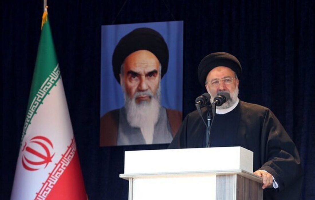 رئیسی: برخی به دنبال بزک چهره رژیم پهلوی هستند