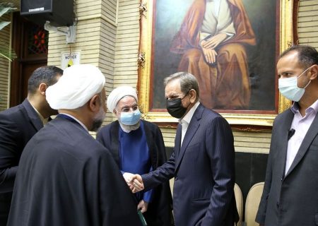 روحانی و جهانگیری در مراسم ختم مادر عیسی کلانتری/ عکس