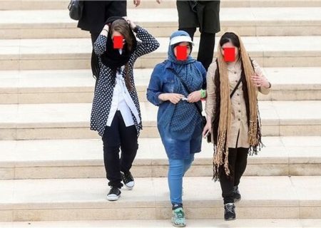 روزنامه هم میهن: «بحث آزاد » درباره پوشش زنان برقرار شود تا از دل آن، قانونی «مطابق خواست اکثریت» بیرون آید