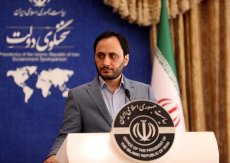 سخنگو خبر از «جابحایی های مدیریتی» در دولت داد