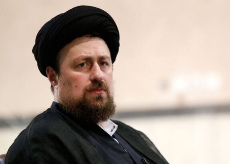 سیدحسن خمینی: امام برای اولین بار در تاریخ، «جمهوریت» و «اسلامیت» را جمع کرد