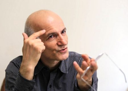 فراستخواه: امکان ندارد کشور به قبل از شهریور ۱۴۰۱ بازگردد/ نشانه‌های یک پوست اندازی بزرگ اجتماعی در جامعه ایران نمایان شده است