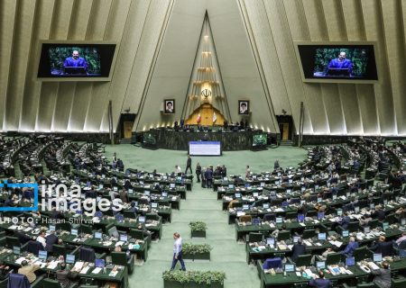 فردا؛ جلسه غیرعلنی مجلس با رئیس جمهور درباره نوسانات بازار ارز