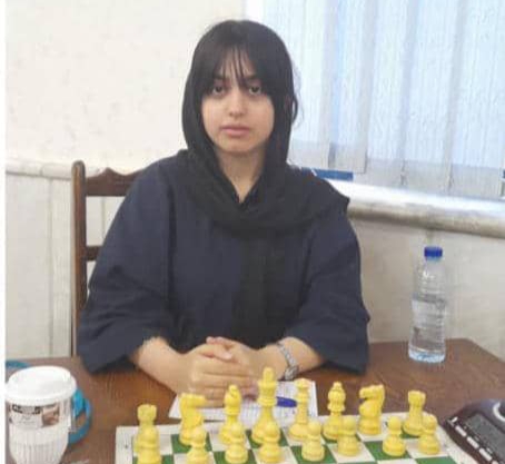قهرمانی شطرنجباز مسجدسلیمانی و راهیابی به تیم ملی شطرنج دختران ایران