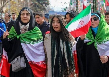 مردم را روبروی یکدیگر قرار ندهید/ اگر بی‌حجابی را «جرم» می‌دانید، «خودتان» باید برخورد کنید