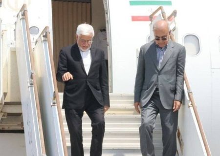 معاون اول رییس جمهور وارد بندرعباس شد