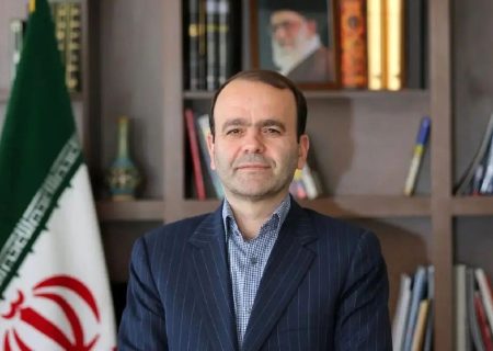 نماینده مجلس: استیضاح همتی، تزلزل اقتصاد را افزایش می دهد