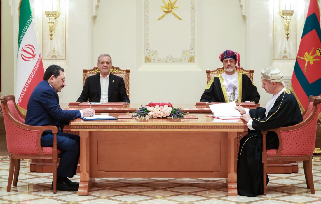 هدف‌گذاری ۲۰ میلیارد دلاری تجارت ایران و عمان، دستاورد سفر پزشکیان به مسقط