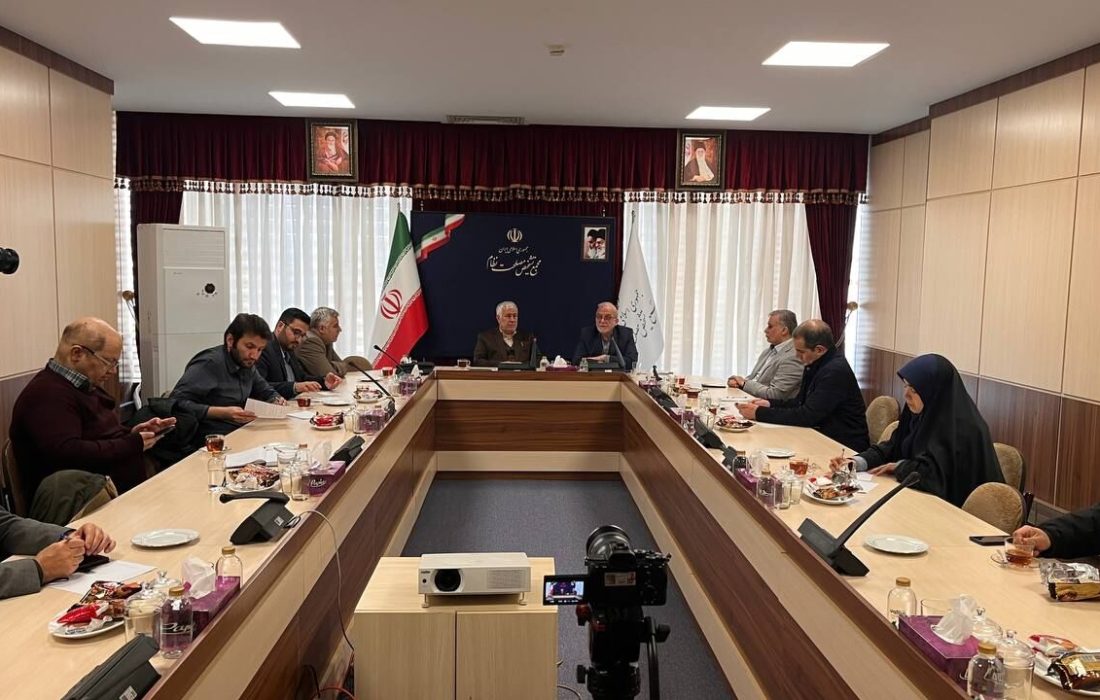 همایش تبیین سیاست های کلی تولید ملی با محوریت تولید دانش بنیان برگزار می شود