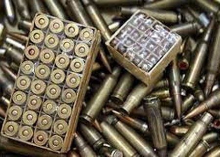 کشف بیش از ۳هزار فشنگ جنگی در محور حمیل به اهواز/ دستگیری یک متهم سابقه‌دار با دو قبضه کلت کمری