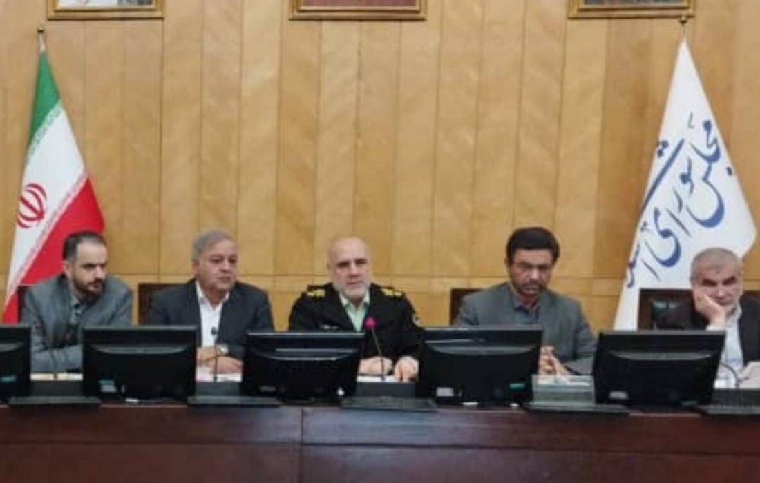 ۳۰ میلیارد دلار ازمبادی گمرکی کالا و ارز قاچاق میشود/کشف ۱۴ هزار ماینر توسط فراجا